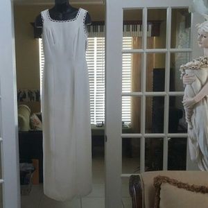 NWT Watters and Watters Formal dress